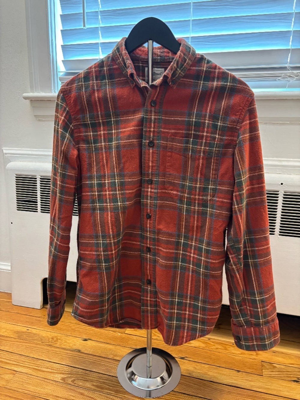 Like New Men's Red Plaid L.L. Bean Button-Down Shirt Size Small
